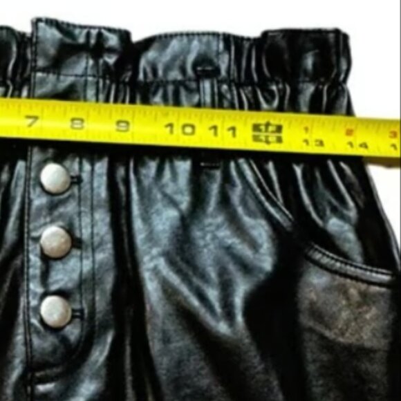 Haute Monde Black Soft Faux Leather Mini Skirt Pockets Elastic Hgh Rise Medium - Picture 8 of 9